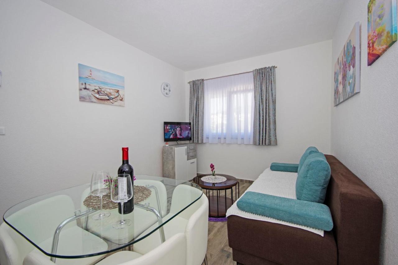 Emma Apartment