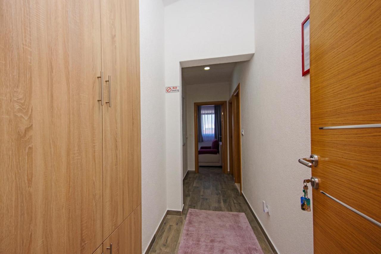 Emma Apartment *